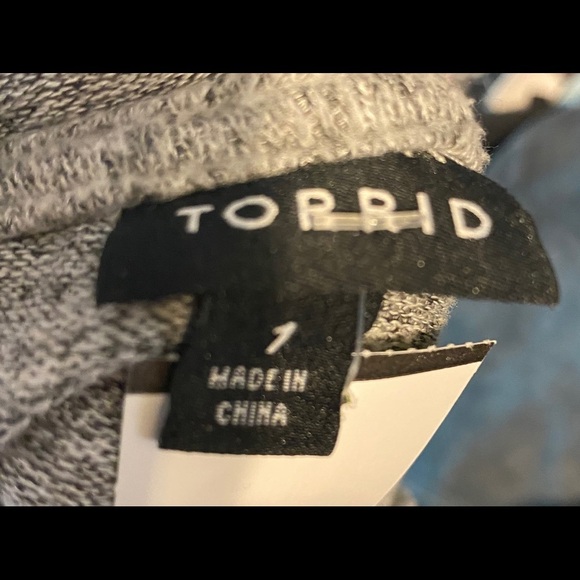 Torrid grey hooded jacket - Picture 4 of 4